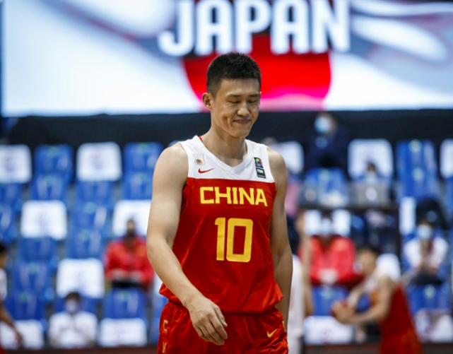  罗马中场大脑复出即助攻帽子戏码惊艳全场  