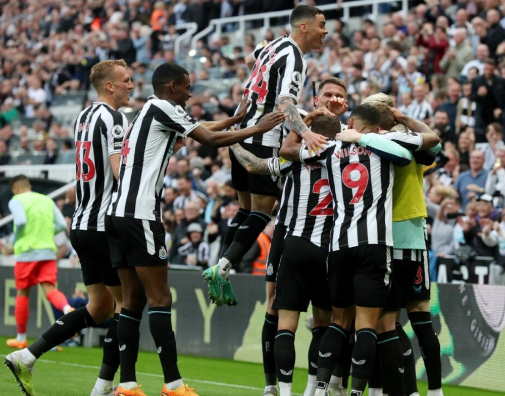  沙德单刀赴会止住连败布莱顿客场一球小胜狼队重回正轨